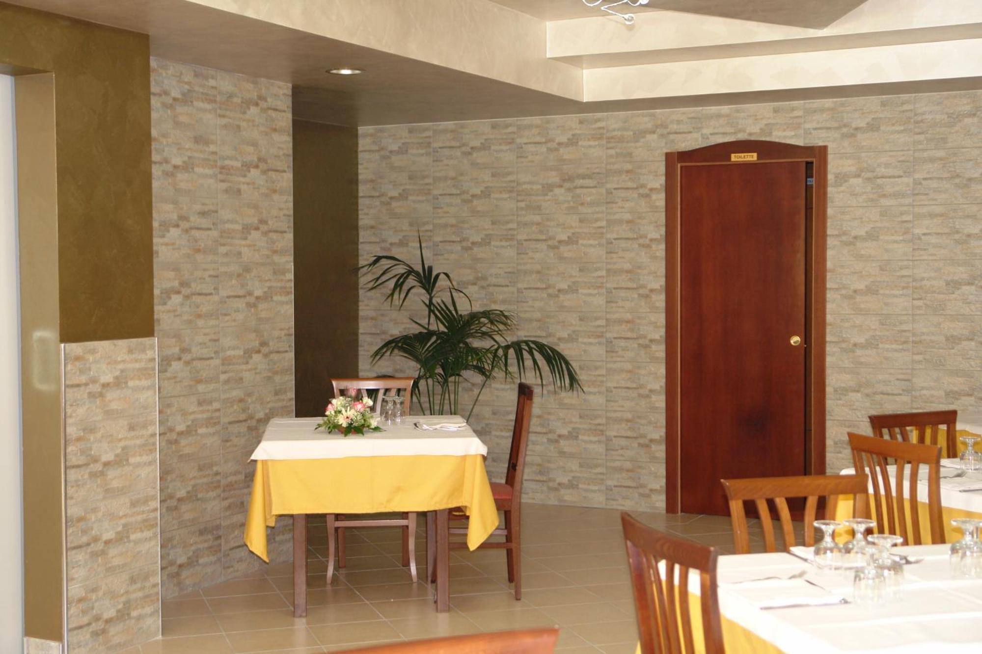 Albergo Villa Bianca Σαν Τζιοβάνι Ροτόντο Εξωτερικό φωτογραφία