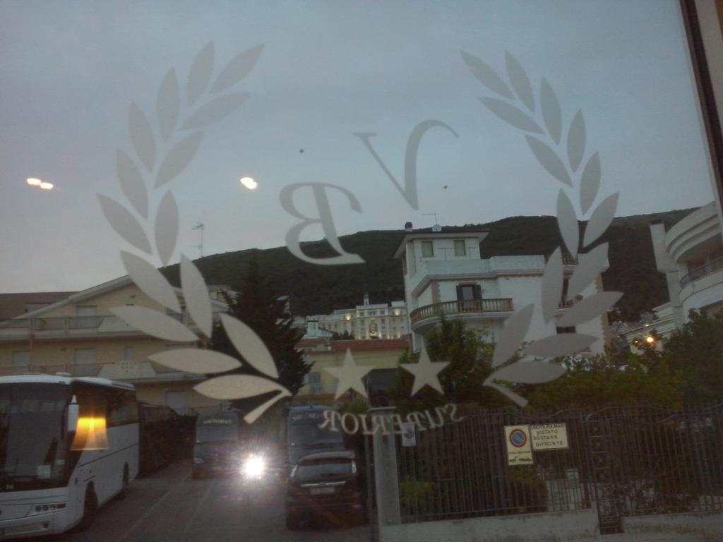 Albergo Villa Bianca Σαν Τζιοβάνι Ροτόντο Εξωτερικό φωτογραφία