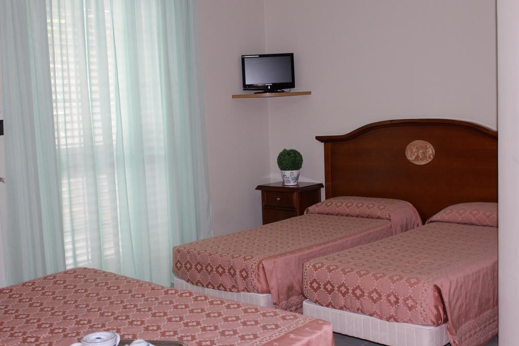 Albergo Villa Bianca Σαν Τζιοβάνι Ροτόντο Εξωτερικό φωτογραφία